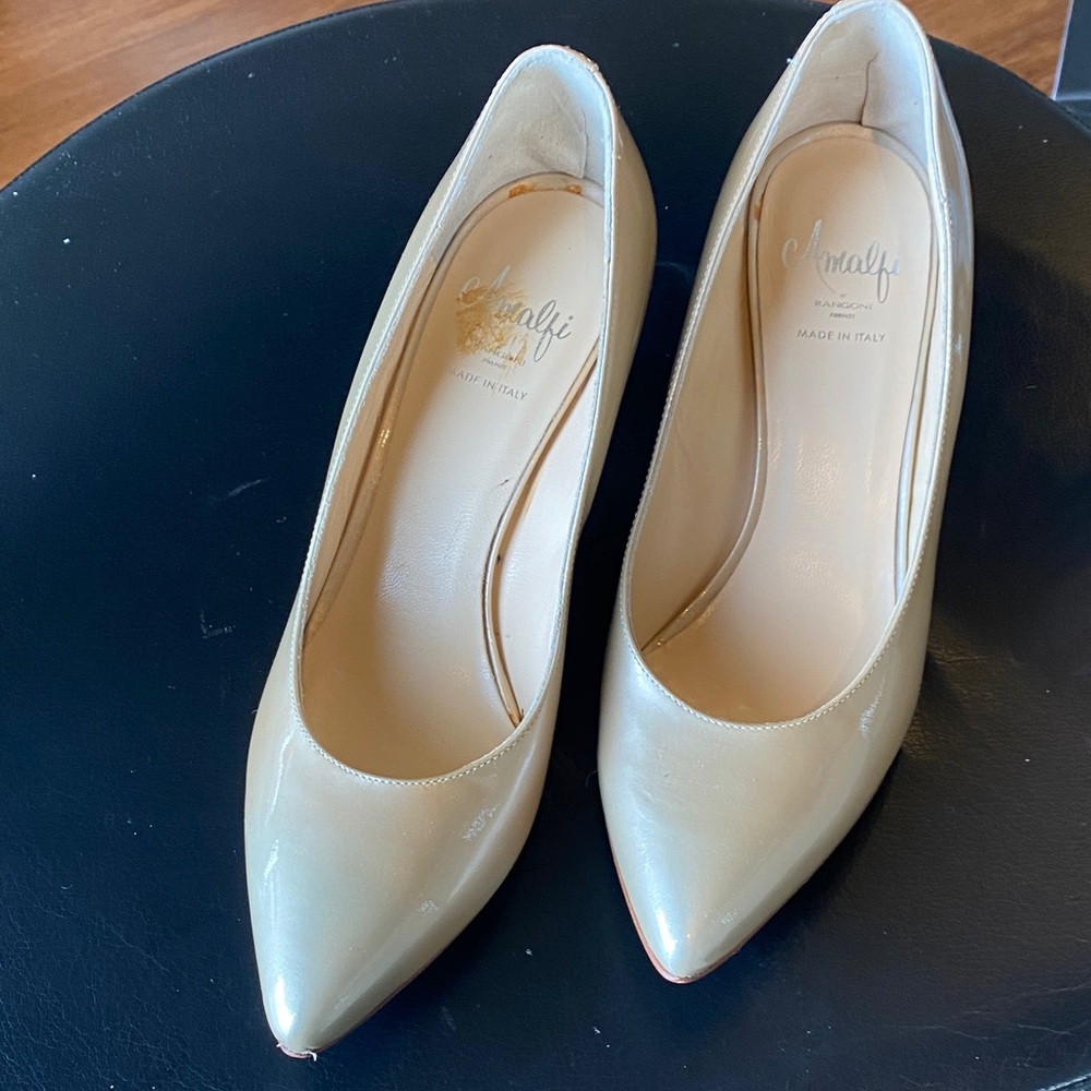 Women’ pumps